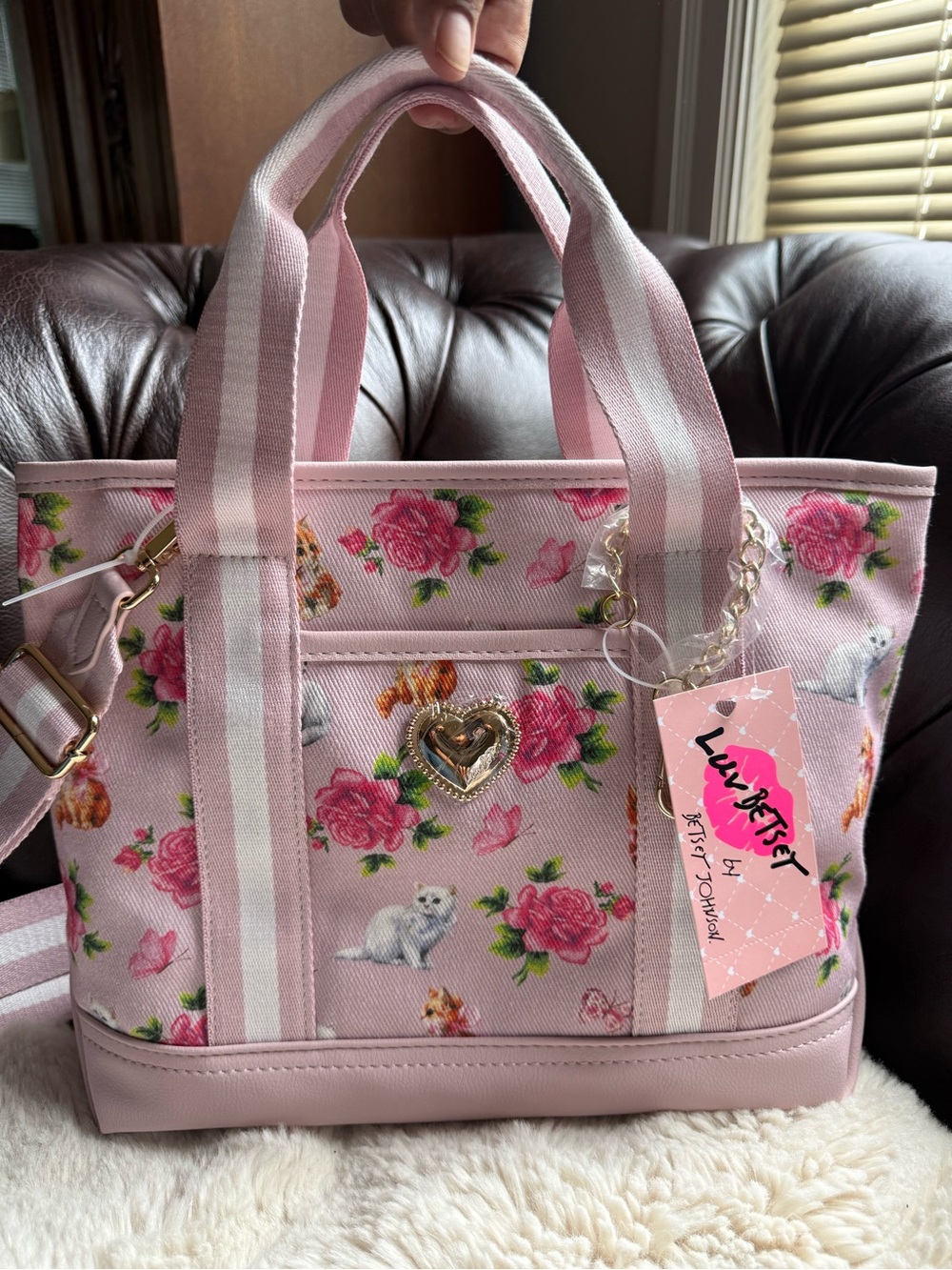Betsey Johnson Luv NWT Cat Floral Pink Bag